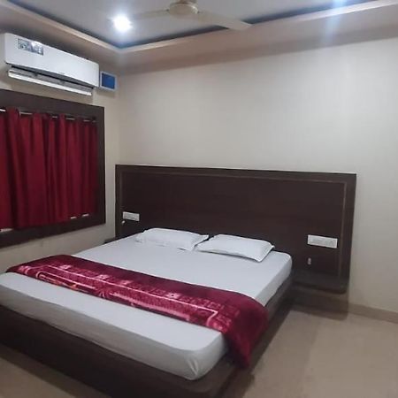 Hotel Sea Queen بوري المظهر الخارجي الصورة