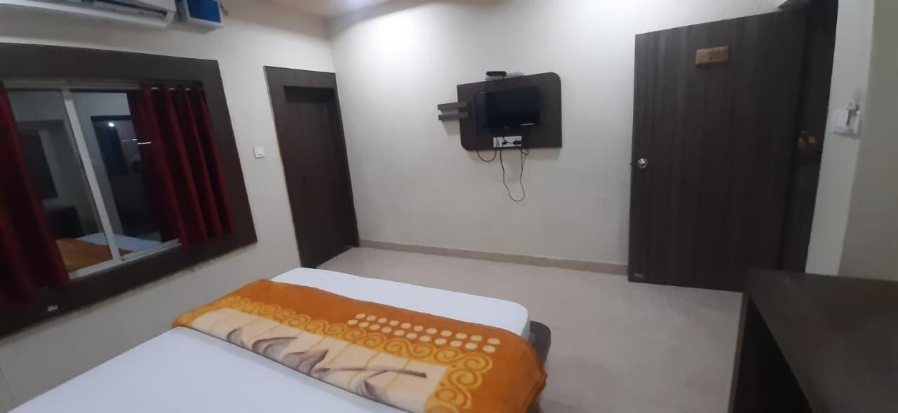 Hotel Sea Queen بوري المظهر الخارجي الصورة